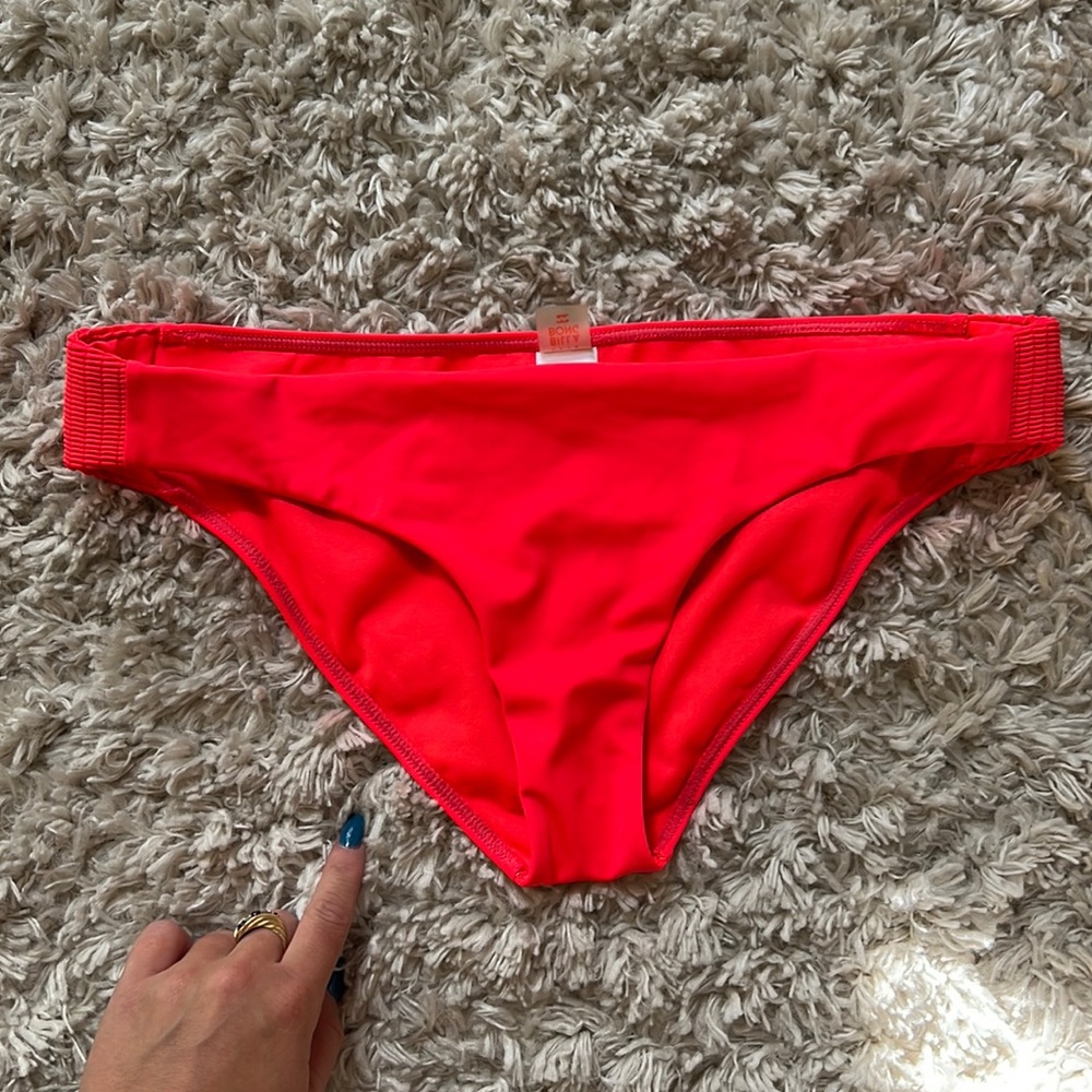 Neon Pink Billabong Bikini bottoms Size M